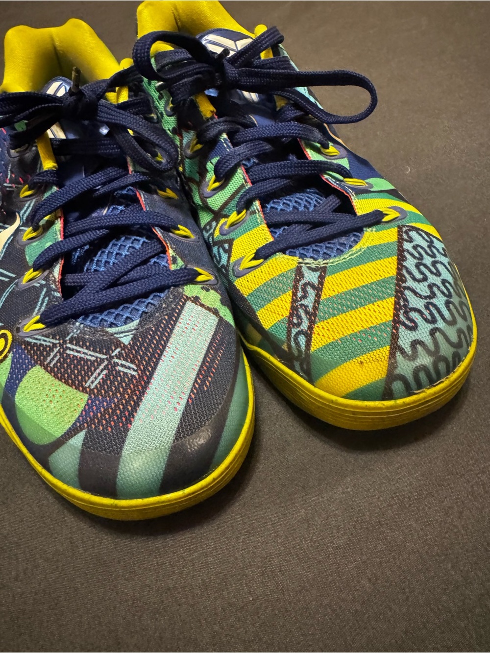 Nike Kobe 9 EM Multicolor Sneakers, Brazil - Picture 5 of 7